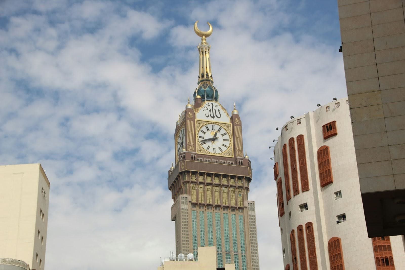 Women’s Guide to Performing Sa’i at Safa During Umrah